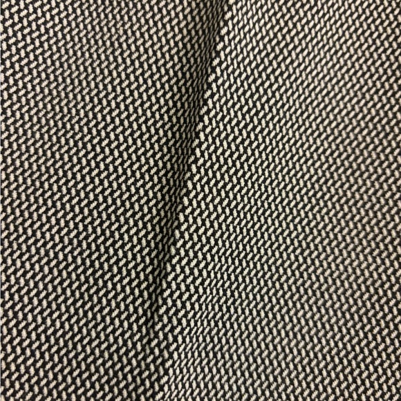 Women’s Dress pants, size 2 and 4 - Picture 6 of 10
